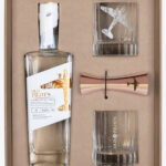 Old Pilot's London Dry Gin gift box